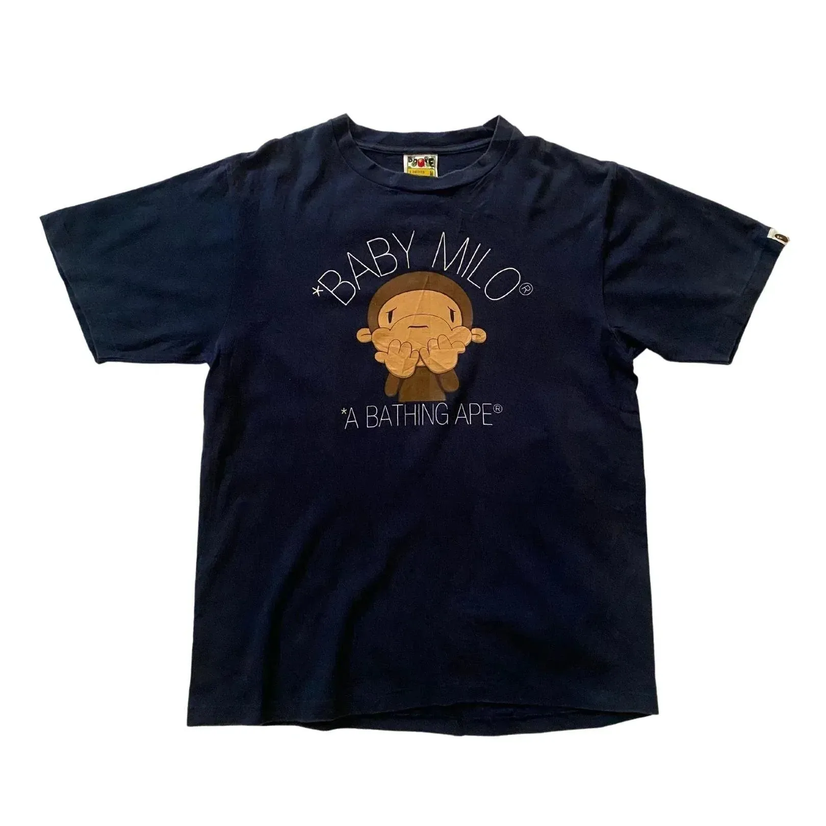 A BATHING APE BABY MILO TEE  (M)