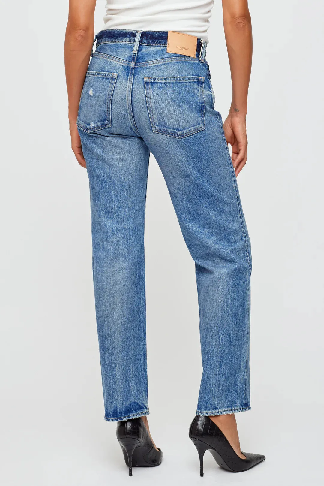 Moussy Micanopy Straight